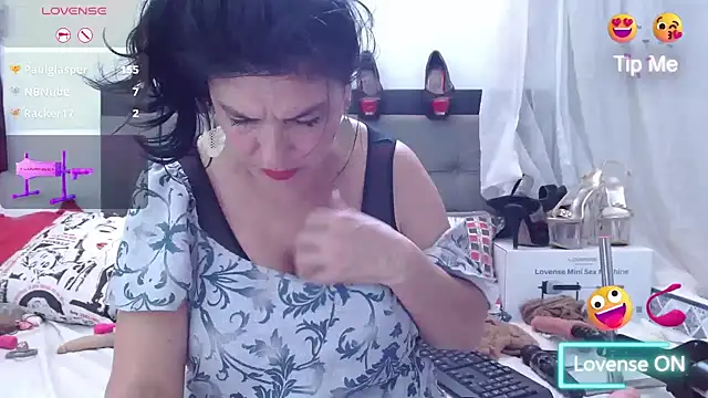 Czat XXX na żywo – katysquirtdirty