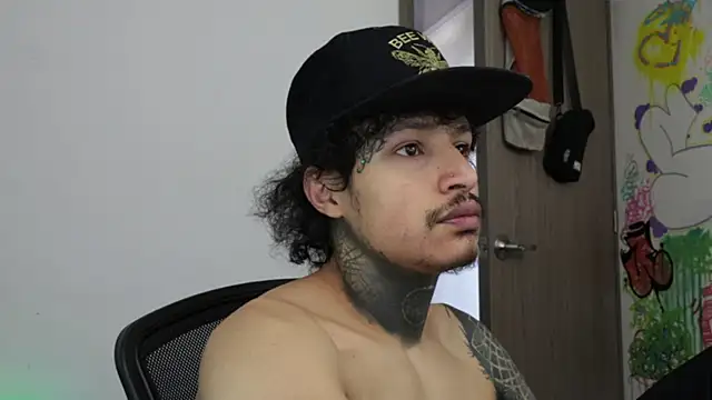 trieone Obrolan Langsung XXX