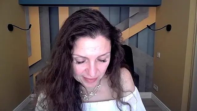 แชท XXX สดของ EllaLong