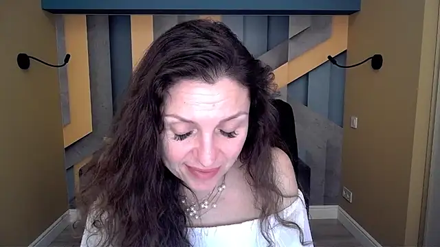 EllaLong Chat XXX live