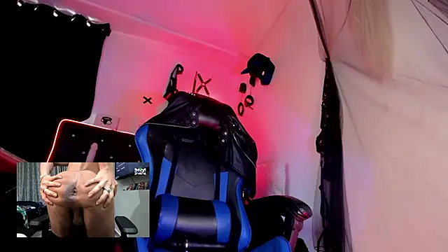 deborah_tatto Adlı Modelin Canlı XXX Sohbeti