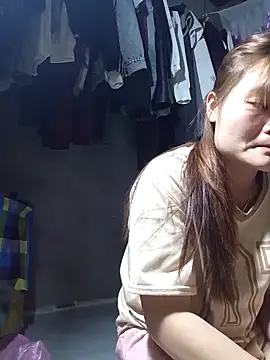 แชท XXX สดของ Lee-Thee