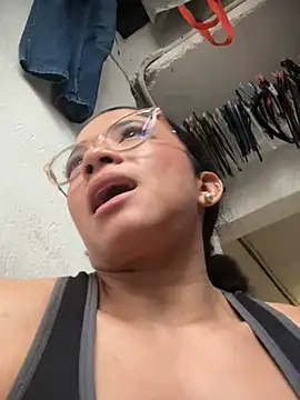 carolgaita 现场XXX聊天