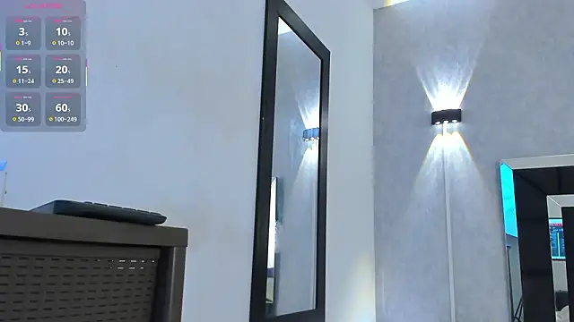 elian_7 Show in webcam