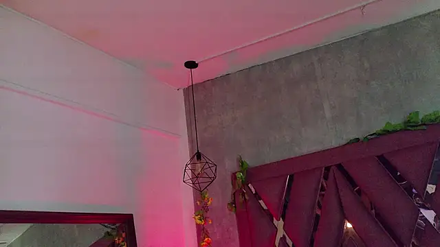 XXX chat uživo modela Haelycute