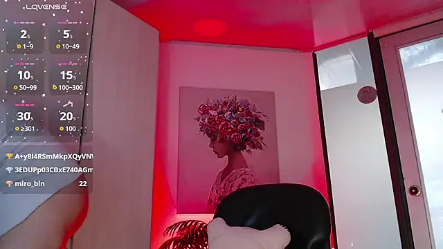 milfsecret69 Adlı Modelin Canlı XXX Sohbeti