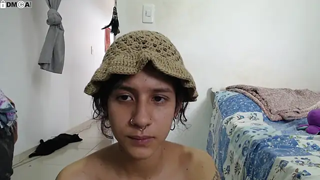 AlinaWoolf_ Chat XXX live