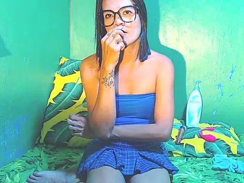 DirtyFistingBarbie Webcam-Show