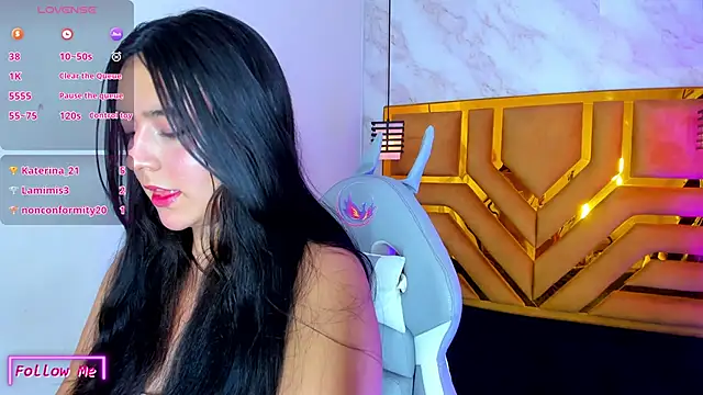 Miss_Scarlett22 élő XXX-chatje