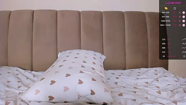 XXX chat uživo modela mayWaya