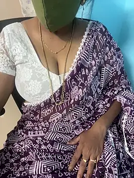 monal_95 在線直播表演