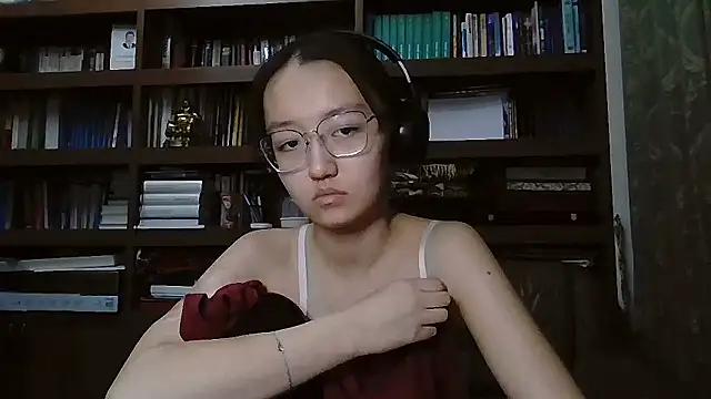 LinaClous – Naživo XXX chat