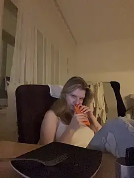 MaryHiggins 라이브 XXX 채팅