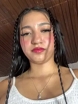 Daniela_Pink: онлайн-секс-чат