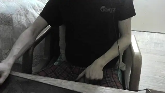 FiSTALiTY Live XXX Chat