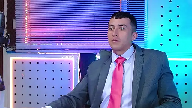 Godofcumxxx Chat XXX in diretta