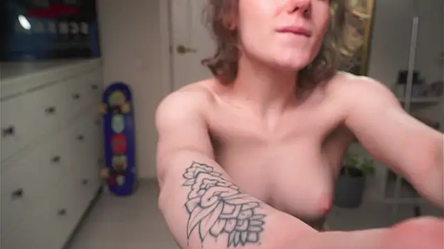 Czat XXX na żywo – PixieMeow_