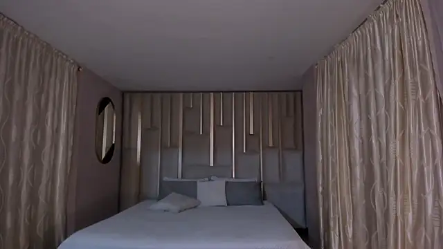 AliceHarper_ élő XXX-chatje