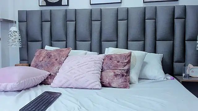 Chatroom XXX en direct de ZoeKrug