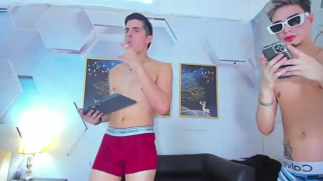 Alex_jeins_at Webcam Show