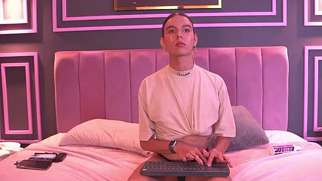 Luxa_Velvet – webcam-show