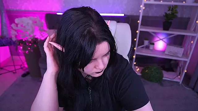 XXX chat uživo modela LittleShyy