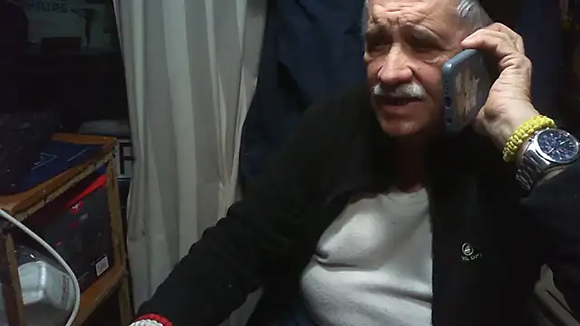 nonnomaturobisex Webcam Show