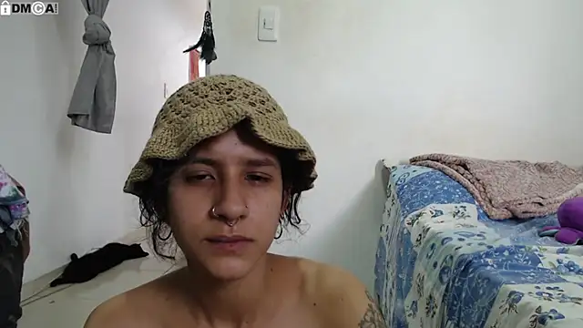 AlinaWoolf_ Chat XXX in diretta