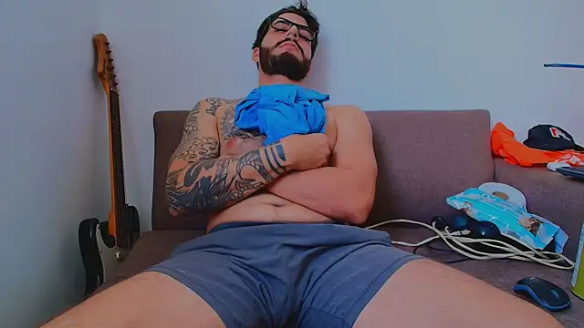 thomas_gun – Naživo XXX chat