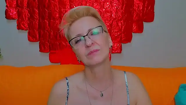 iamyourdream89 Adlı Modelin Web Kamerası Şovu