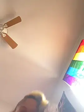 Tamiii420 Chat XXX in diretta