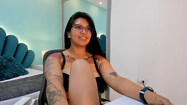 sharlott18 Live XXX-chat