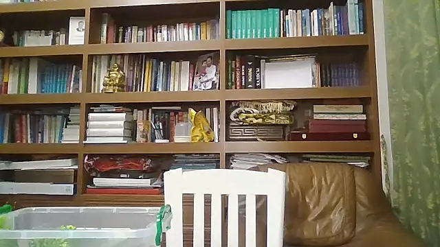 LinaClous' Live XXX Chat