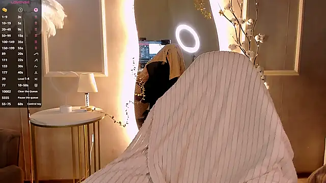 แชท XXX สดของ Lii_Rose