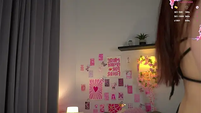 ManyMercurin Live XXX chat