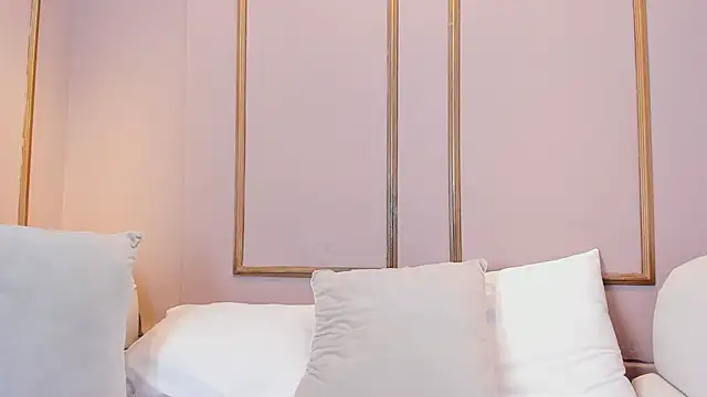 LisaLain's Live XXX Chat