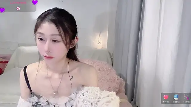 Fayebae_11 Adlı Modelin Canlı XXX Sohbeti