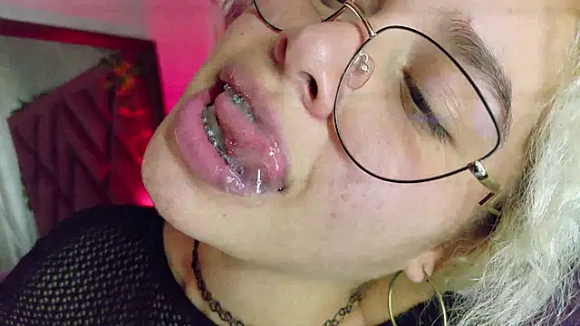 Haelycute 웹캠 쇼