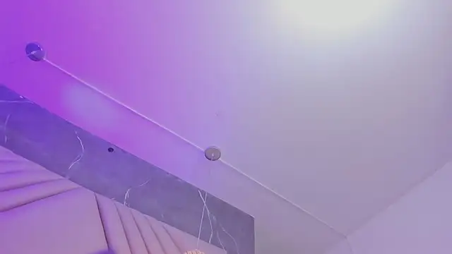 Ibbie_drastic Adlı Modelin Canlı XXX Sohbeti