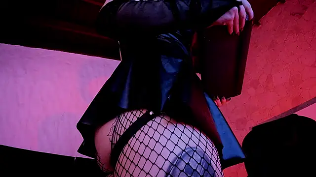 madame_ibby: онлайн-секс-чат