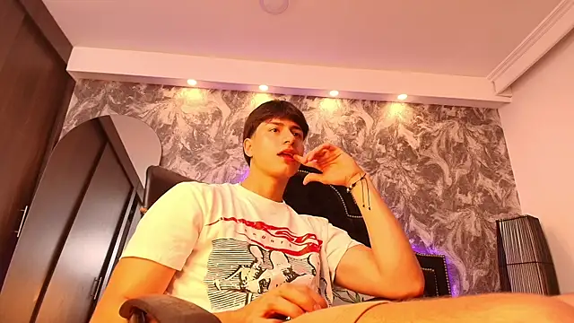 Lander_Cruz: απευθείας συνομιλία ΧΧΧ