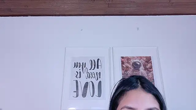 soffy_hilltom Chat XXX in diretta