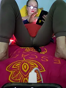 Hot-Muci – Live XXX-chat