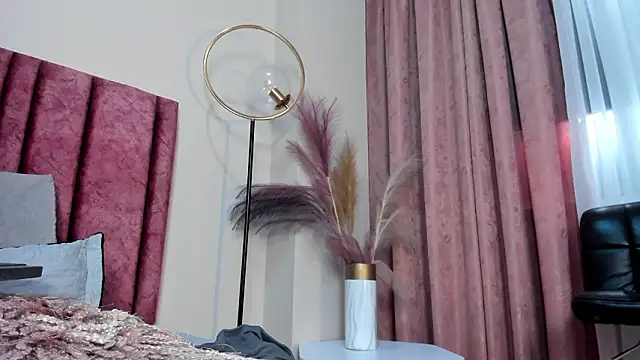 Chat +18 de SeleneLujan ao vivo