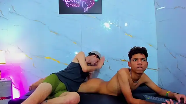 Spicy_guys Live XXX-chat