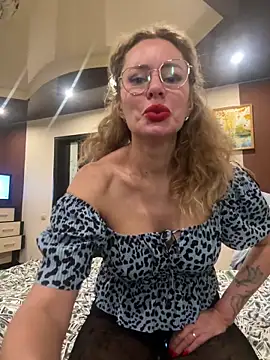 Tania201243 – Kamerová šou