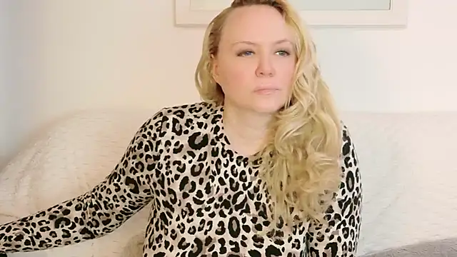 Chat XXX en directo de Sarah4you