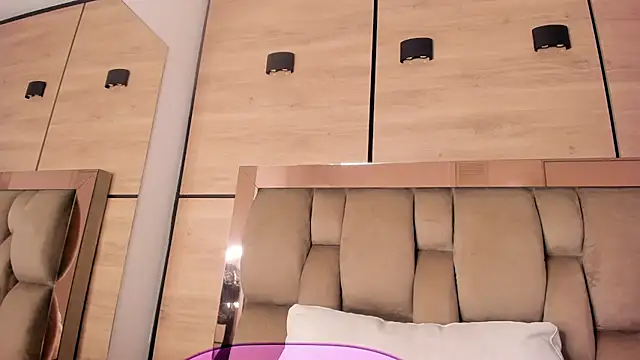 แชท XXX สดของ karol_lewiss