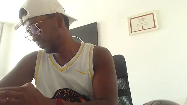 AndyCalifornia1: онлайн-секс-чат