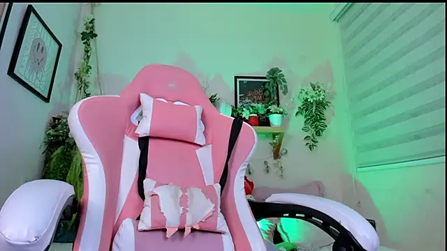 Fernanda__のライブXXXチャット